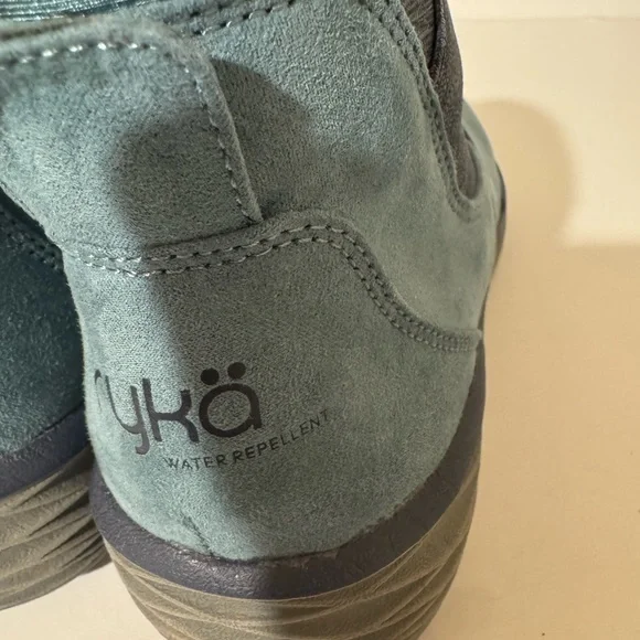 Ryka Blue Water Repellent Booties Size8 - Picture 4 of 7